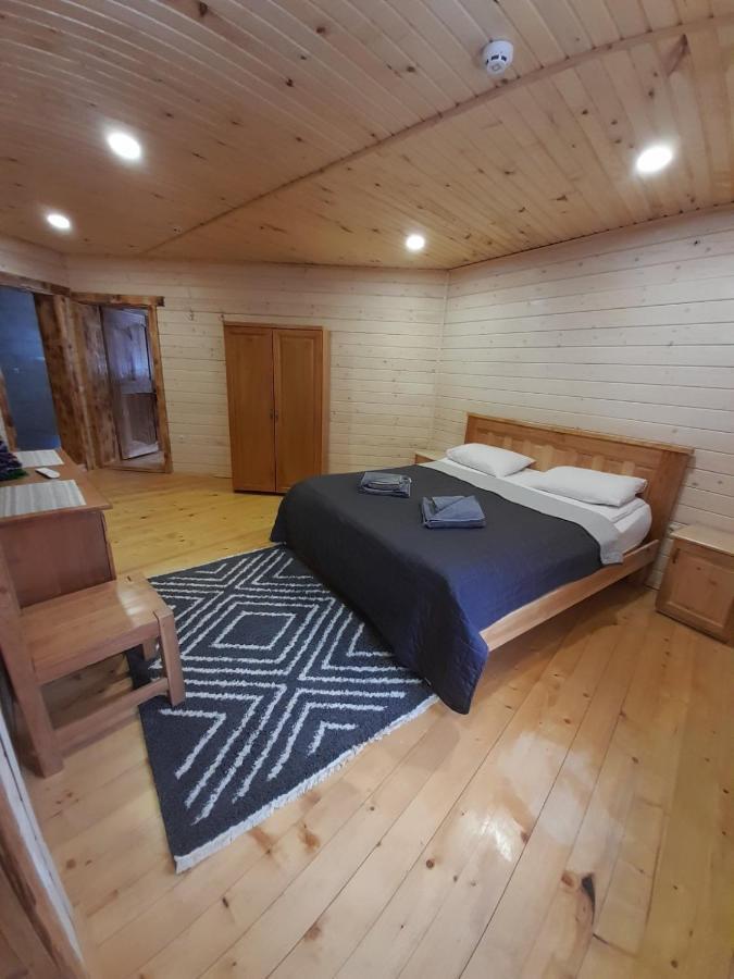 Berloga Pylypets Hotell Pilipets Exteriör bild