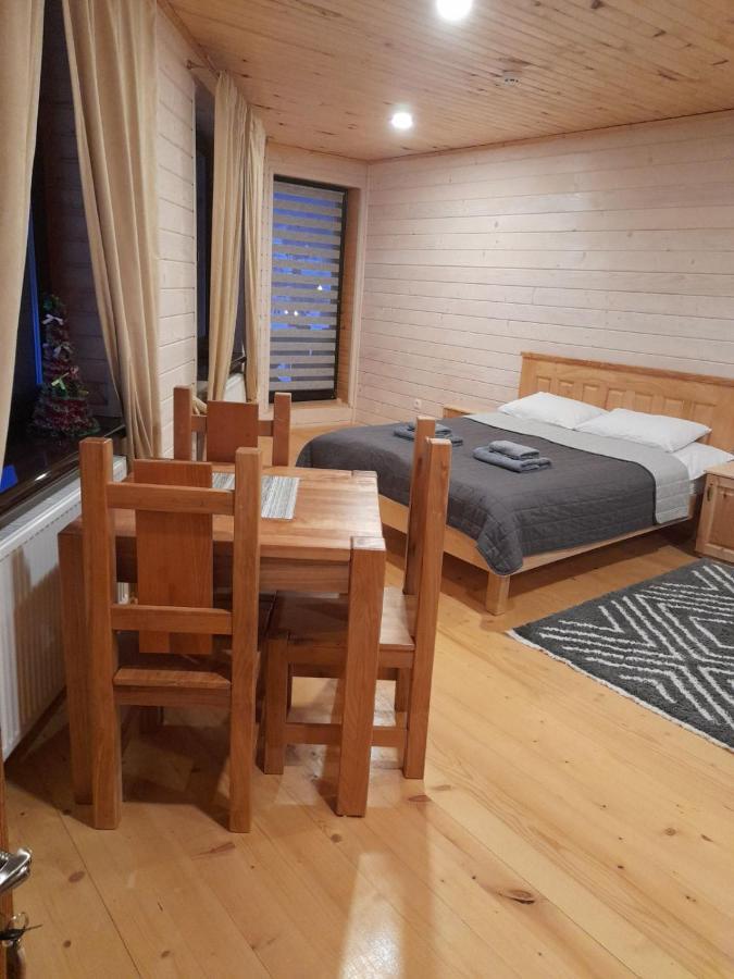 Berloga Pylypets Hotell Pilipets Exteriör bild