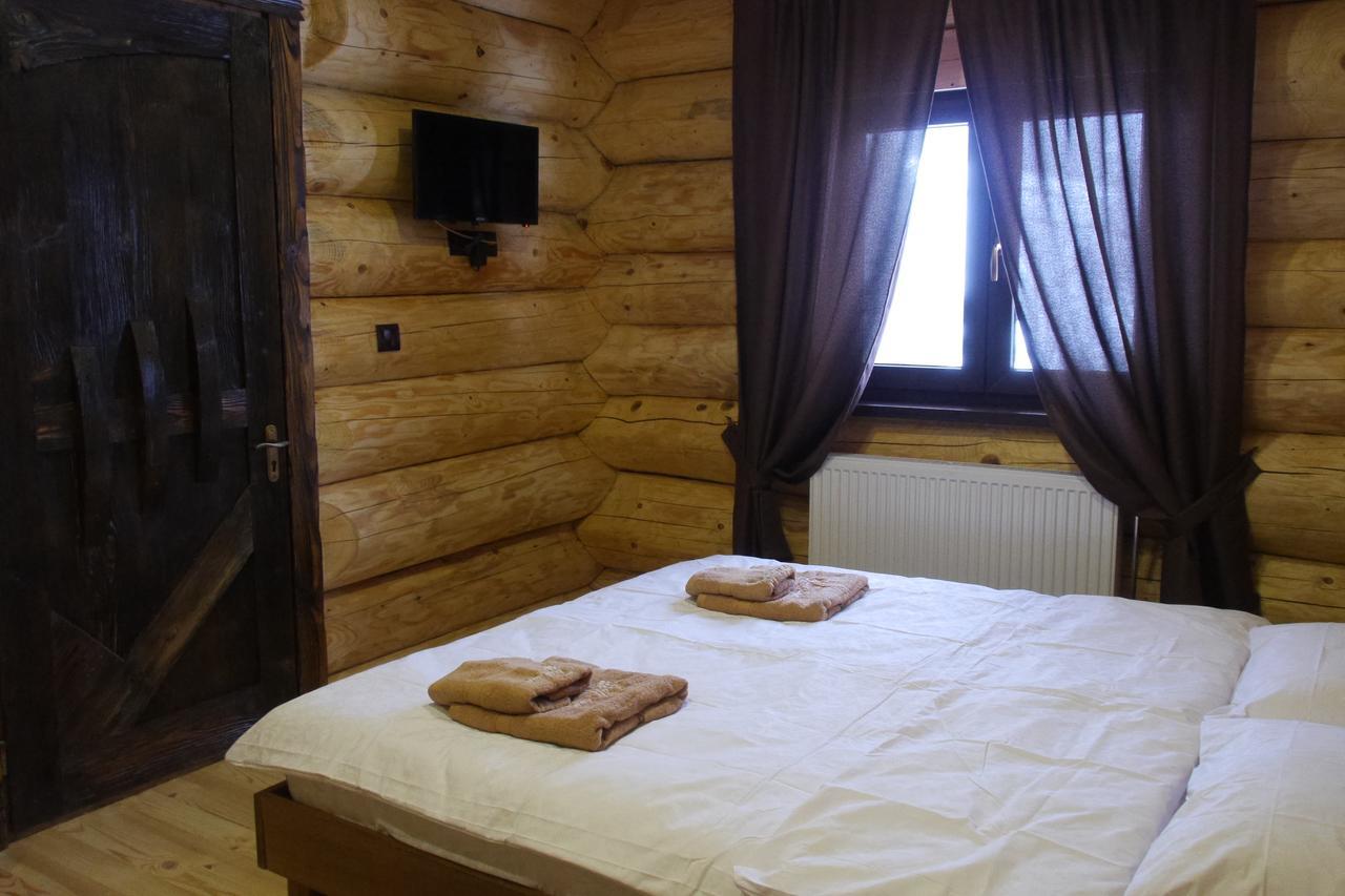 Berloga Pylypets Hotell Pilipets Exteriör bild